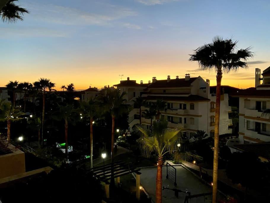 Wonderful Appartement On Golf Site Near Marbella La Cala De Mijas Luaran gambar