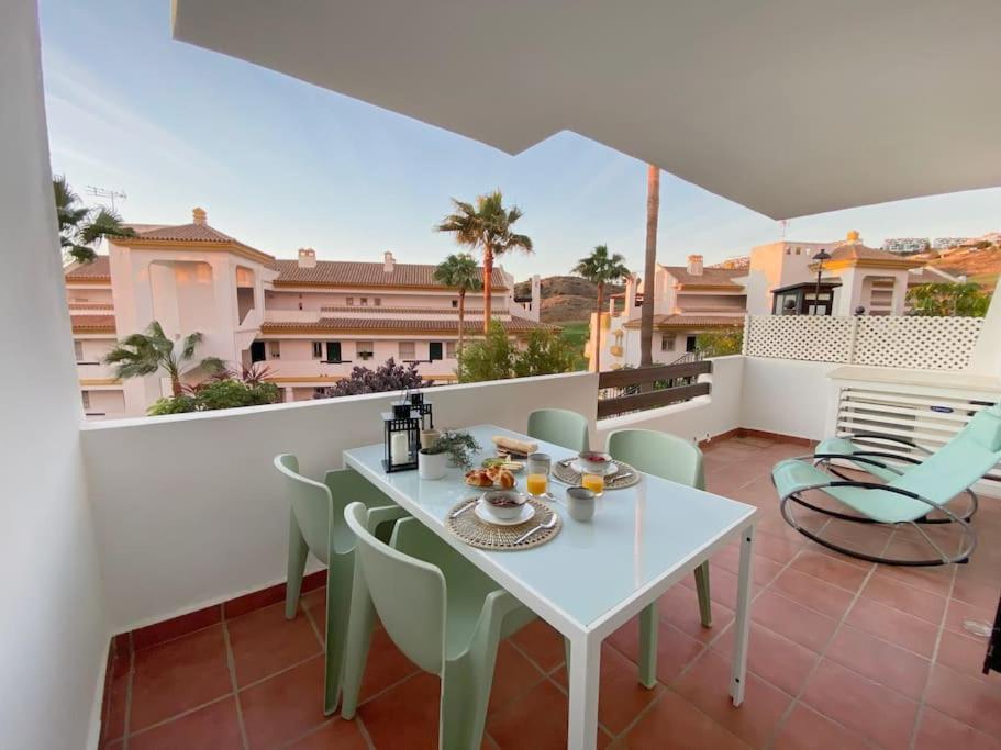 Wonderful Appartement On Golf Site Near Marbella La Cala De Mijas Luaran gambar